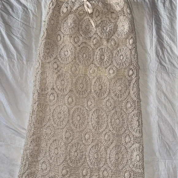 Crochet Maxi Skirt - Cream Lace Pattern - Picture 3 of 6